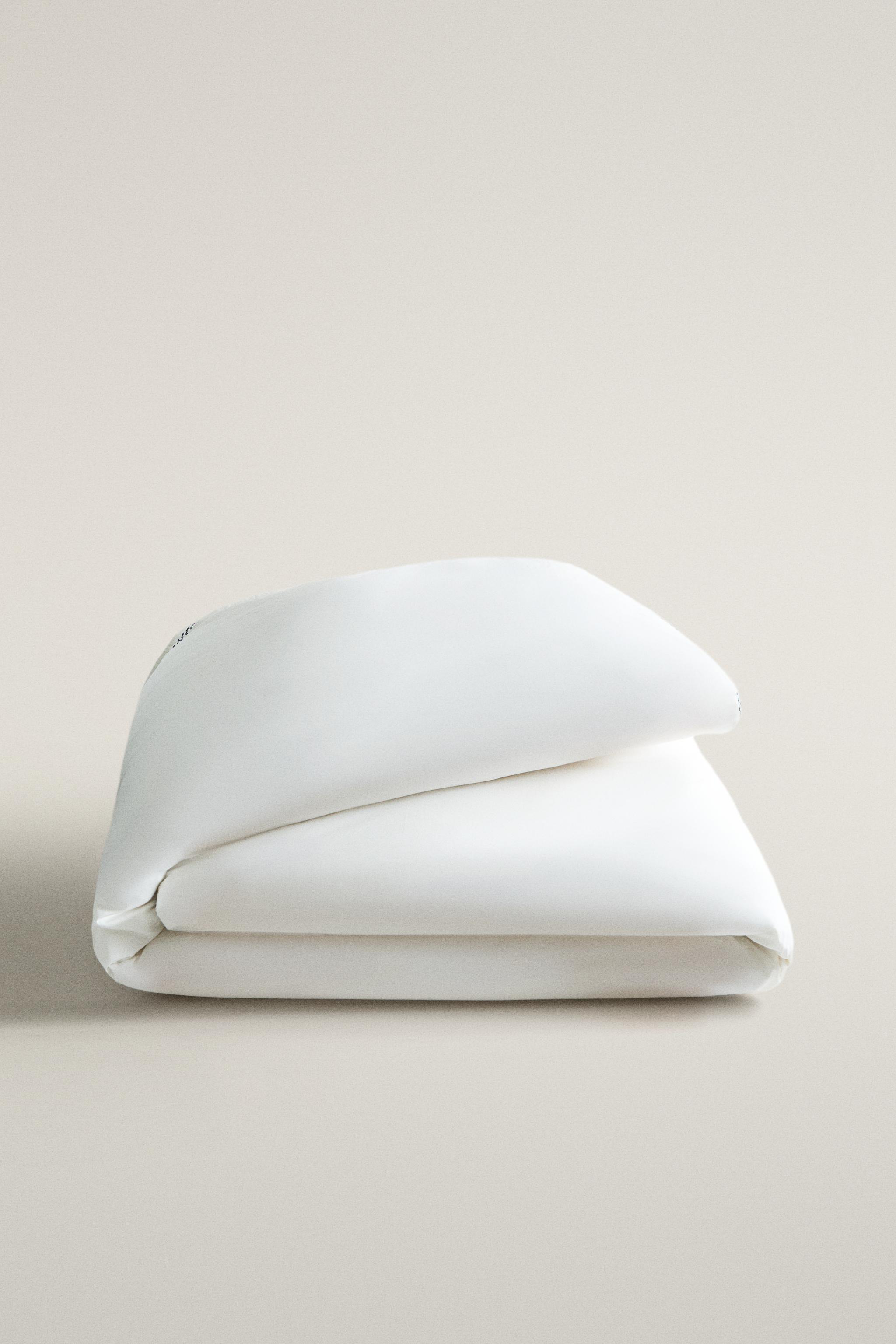 GEOMETRIC EMBROIDERED BORDER DUVET COVER